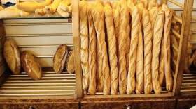 هذه حقيقة اتخاد قرار برفع سعر الخبر إلى 15 دينارا