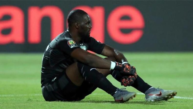 الفيفا” يثبت العقوبة المسلطة على حارس منافس “الخضر”