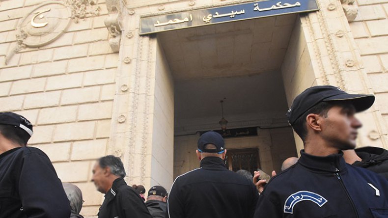متيجي: اشتريت “خردة” وخسرت 8 آلاف مليار دينار