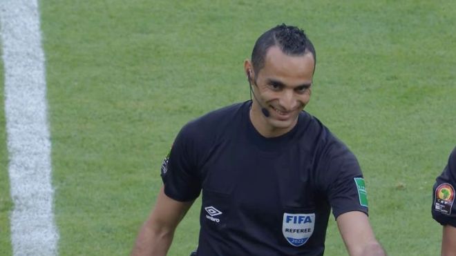 لِماذا استنجدت “الكاف” بِالحكم الجزائري غربال؟