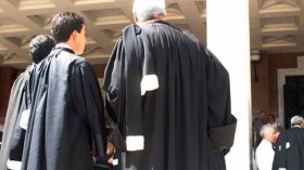 المحامون يقاطعون الجلسات القضائية لليوم الرابع