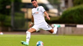 بن سبعيني على أجندة بوريسيا دورتموند..ميلان والبي أس جي