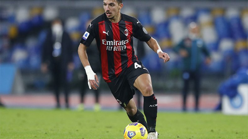 بيولي سعيد بعودة بن ناصر ويراهن عليه أمام أنتر ميلان