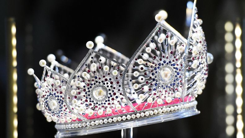 Mrs. World: Le visa américain refusé à une reine de beauté en raison de son origine syrienne