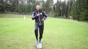 المغربي وادو للاعبي الجزائر: كنتم وستبقون رجالا