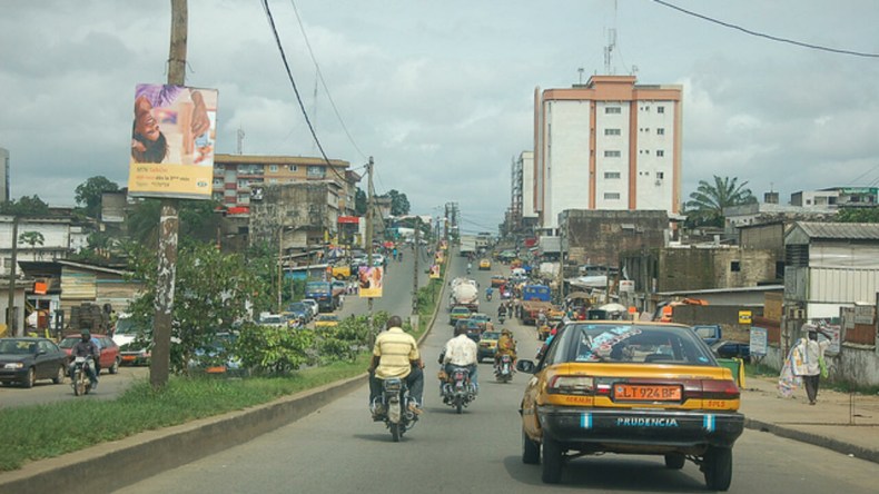 Des journalistes algériens violemment agressés a l’arme blanche au Cameroun
