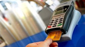 مليون تاجر مخيّرون بين الدفع الإلكتروني أو عبر “الموبايل” أو تسديد غرامة!