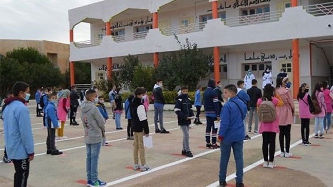 وفاة أستاذ بكورونا في بسطيف وغلق ثانوية بورقلة
