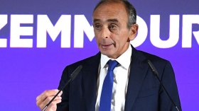 زمور يستفز الجزائريين بتمجيده الاستعمار ورفض الاعتذار