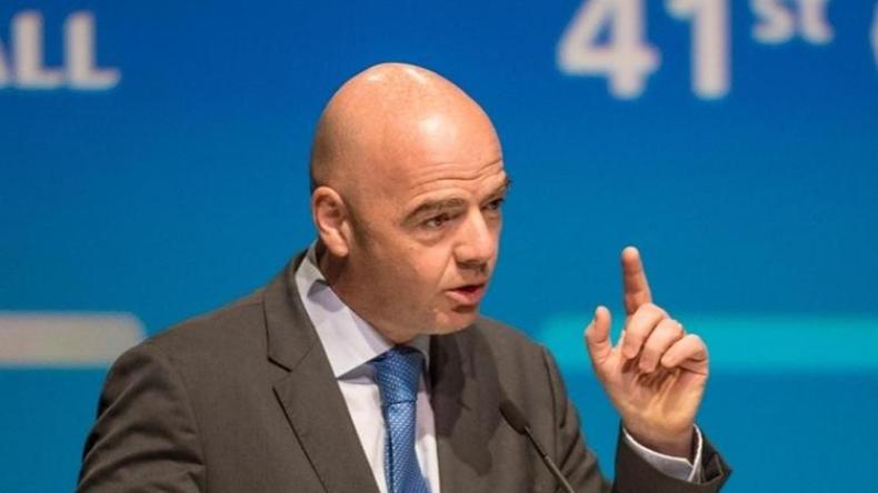 رئيس “الفيفا”: مونديال كلّ سنتَين يوقف زحف “الحرّاقة” نحو أوروبا!