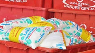 Le lait en sachet restera a 25 dinars