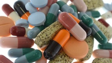 Tension sur les médicaments: L’automédication pointée du doigt