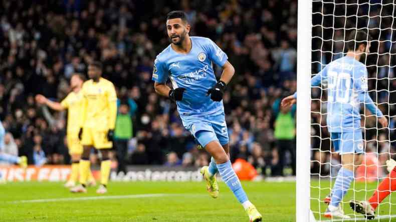 محرز في أفضل “سيناريو” عشية البطولة الإفريقية