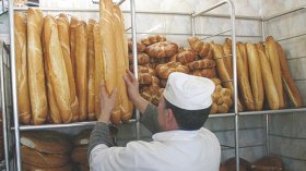 هكذا تعامل الجزائريون مع ندرة الخبز في الأيام الأخيرة