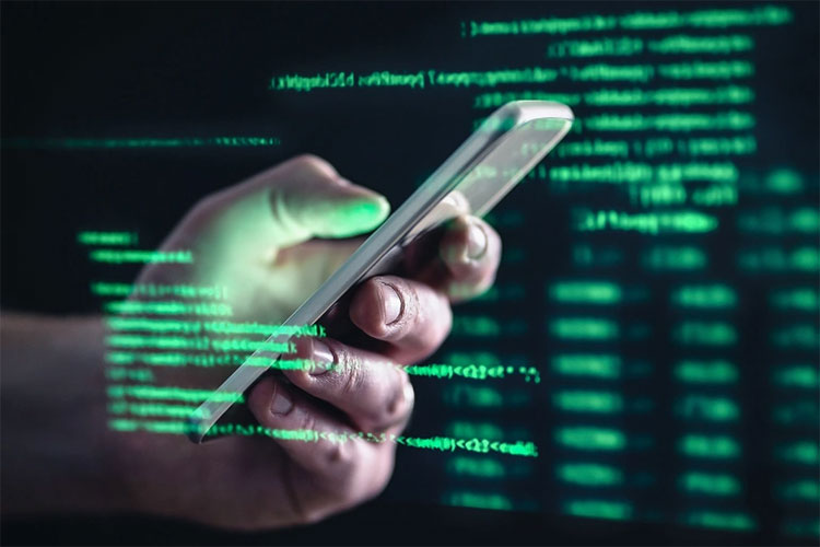 Warnings Against Hacking And Spying On Algerian Phones