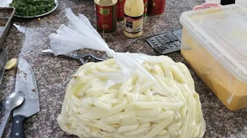 بطاطس مسرطنة تجتاح المطاعم ومحلات “الفاست فود”