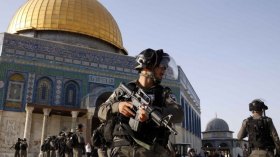 “حديدٌ” ولا “حديدَ” له