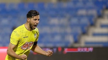 La Détresse de Saphir Taider: Mahrez compatit