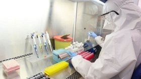 البروفيسور صنهاجي يحذّر من متحوّر جديد أخطر