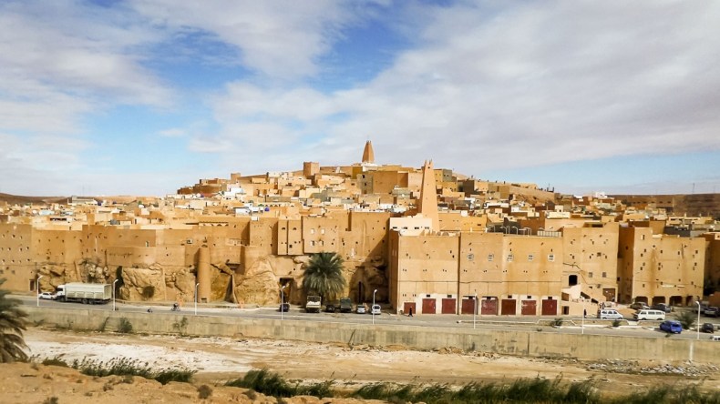 عجائب الدنيا السبع في الصحراء الجزائرية