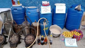 بالصور.. الشرطة تفكك ورشة سرية لصناعة الفودكا الروسية بباتنة