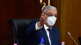 والي العاصمة يدعو إلى استئناف تعقيم الفضاءات العامة