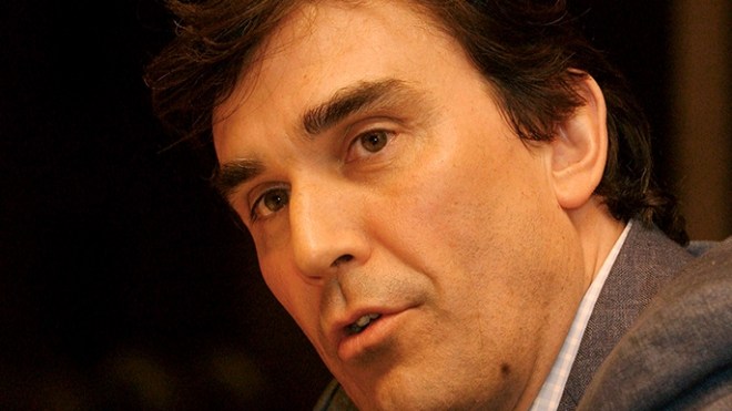 “يمكنك اليوم أن ترى سرّة النساء في الشارع”.. صحفي فرنسي يشيد بتغيّر السعودية (فيديو)