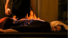 ينتميان إلى الطب الصيني.. جزائريات يتداوين بحجر الجاد والفوطة النارية