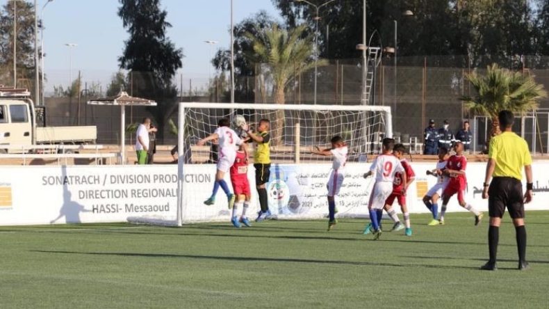 “الفاف” توقف بطولات الفئات الصغرى مؤقتا بسبب “كورونا”