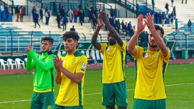 “الكاف” يؤجل مباراة “الكناري” وليوبارد إلى الخميس