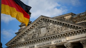 ألمانيا تسحب ترشيح مؤرخ “إسرائيلي” لأرفع أوسمتها