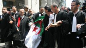 المحامون يقررون تعليق مقاطعة العمل القضائي