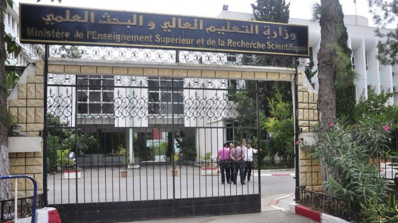 صدى إعلامي صاخب بلا مقابل مالي يا وزير التعليم العالي!