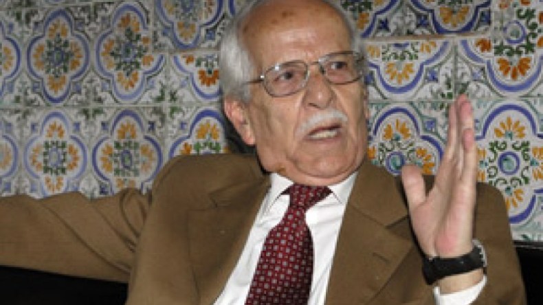 الفنان محمد حلمي يلتحق بالرفيق الأعلى