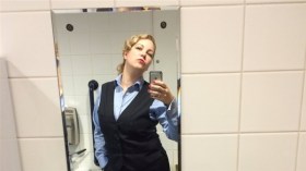 لماذا تميل المراهقة إلى الملابس الذكورية؟!