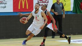 السلة الجزائرية تنهزم أمام تونس وتنافس على المركز الثالث