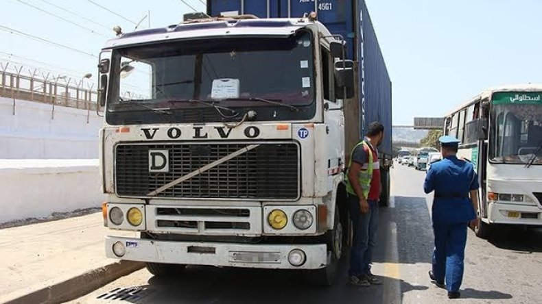 وزارة النقل: مركبات نقل البضائع لها تأثير وخيم على وضعية الطرقات!