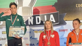 الملاكمة خليف تتوج بالميدالية الذهبية في دورة بلغاريا