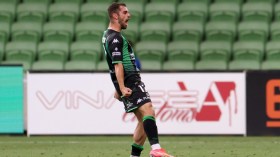 هدف عالمي في الدوري الأسترالي على طريقة “ركلة العقرب” (فيديو)