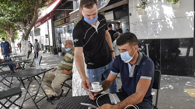 ممثلو الجالية بفرنسا يستعجلون الاستثمار في الجزائر