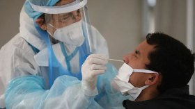 إقبال كبير على اختبار “المضادات الجينية” بالصيدليات