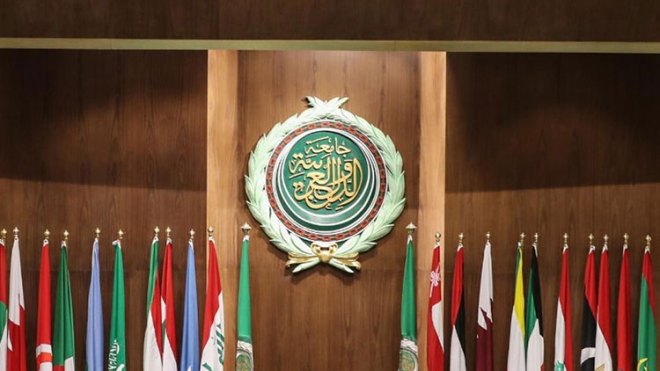 “جون أفريك”.. ذراع المخزن للتشويش على قمة الجزائر