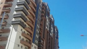 مرقي عقاري يحتال على زبائنه ويسلبهم أموالهم