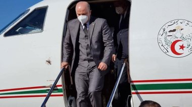 51e anniversaire du double anniversaire du 24 février: Benabderrahmane a Hassi Messaoud