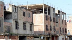 2 مليون بناية “فوضوية” بالجزائر!