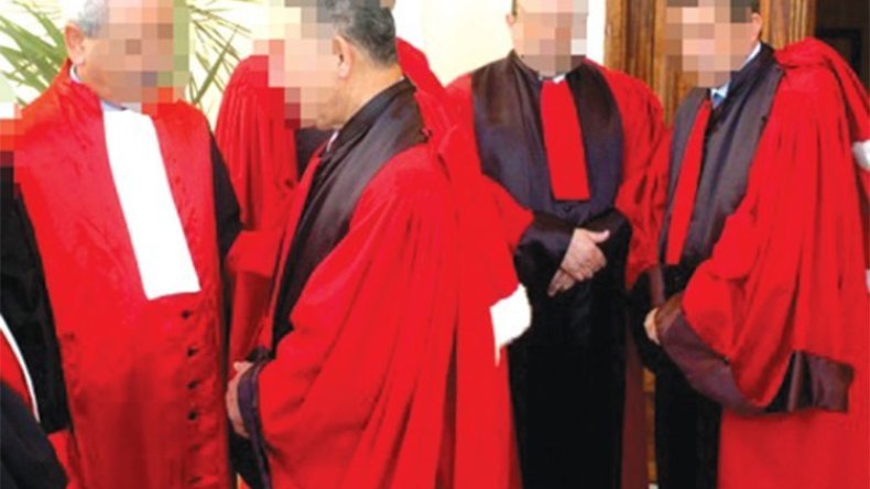 المطالبة بتدارك الاختلالات المسجلة في مشاريع القوانين المنظمة للسلطة القضائية