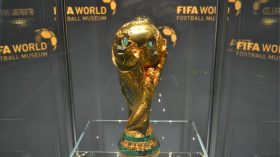 استفتاءات مونديال كلّ سنتَين: لمّا تُفصّل ملابس الزّبون على مقاس الخيّاط!