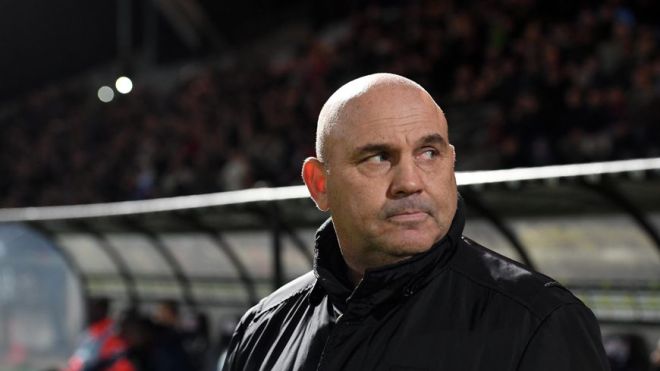 إيقاف مدرب أوكيجة وبولحية