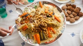 الكسكسي الجزائري.. طبق يتجدد كل 100 عام