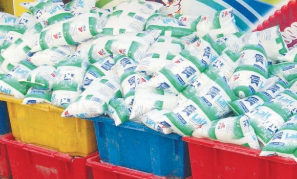 Poudre de lait: 4.000 tonnes de poudre de lait acheminés vers l’Algérie